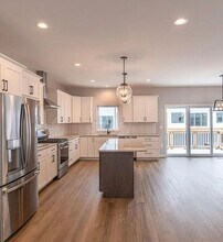 4845 Preston Ln in Iowa City, IA - Building Photo - Building Photo