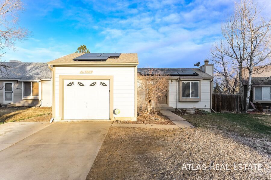 19115 E Milan Cir in Aurora, CO - Building Photo