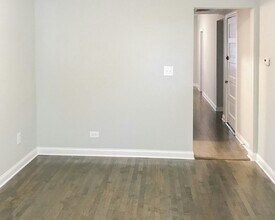 2730 N Wayne Ave in Chicago, IL - Building Photo - Building Photo