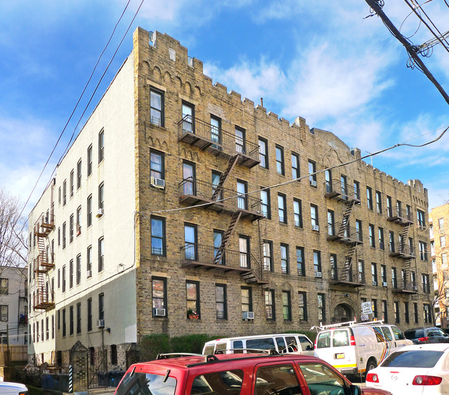 902 41st Street Apartments in Brooklyn, NY - Building Photo - Building Photo