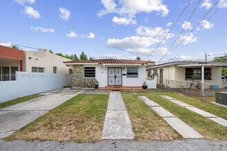 5726 SW 20th St in Miami, FL - Building Photo - Building Photo