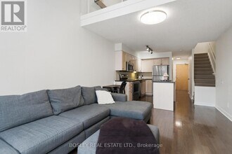 77 Lombard St in Toronto, ON - Building Photo - Building Photo