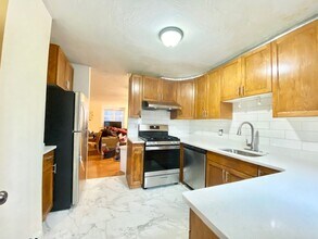 1 Terrace St, Unit A1 in Boston, MA - Building Photo - Building Photo