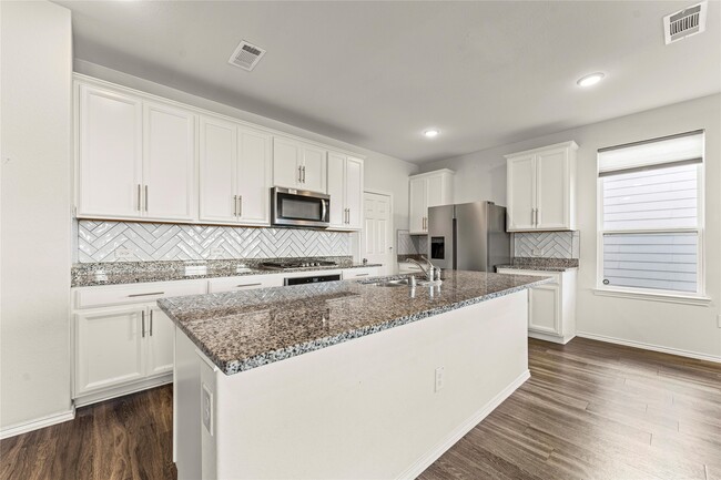 5826 Savanna Pasture Rd