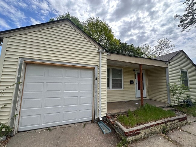 property at 1028 N Terrace Dr