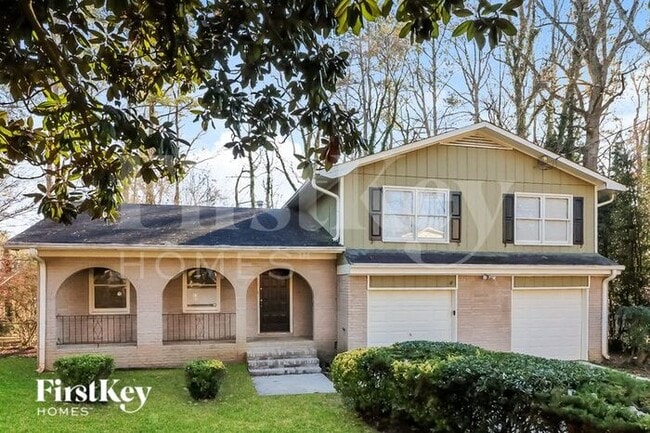 3862 Herren Dr SW