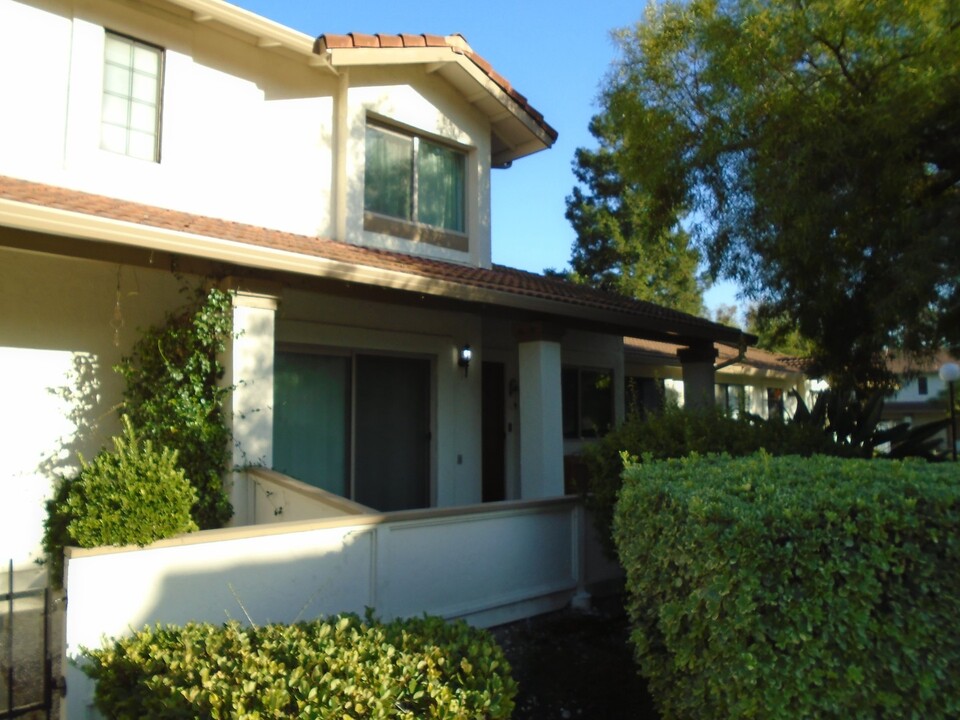 5441 Colony Green Dr in San Jose, CA - Building Photo