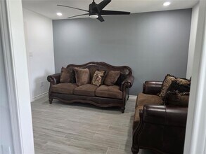 3926 Florinda St in Houston, TX - Building Photo - Building Photo