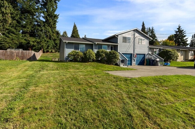 7503 67th Ave NE in Marysville, WA - Building Photo - Building Photo