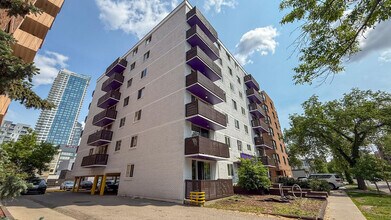 Willmax Apartments in Calgary, AB - Building Photo - Building Photo