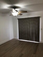 850 SW 133rd Terrace in Pembroke Pines, FL - Building Photo - Building Photo