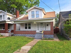 913 Denmark St in Louisville, KY - Building Photo