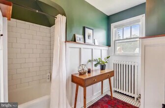 1123 44th Pl SE in Washington, DC - Building Photo - Building Photo