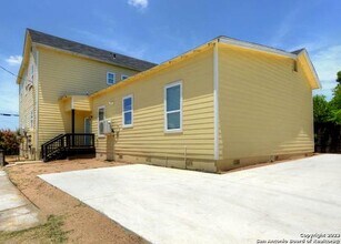 432 S Olive St in San Antonio, TX - Building Photo - Building Photo