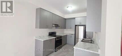 136 Sapphire Wy in Thorold, ON - Building Photo - Building Photo