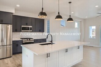 1343 Baker St in Longmont, CO - Building Photo - Building Photo