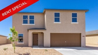 251 W Watson Ct in Casa Grande, AZ - Building Photo