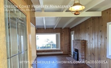 43 NW Chipmunk St in Yachats, OR - Building Photo - Building Photo