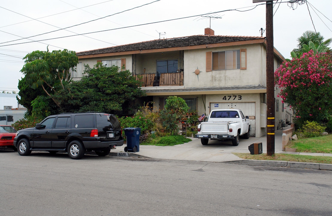 4773 W 137th St in Hawthorne, CA - Foto de edificio