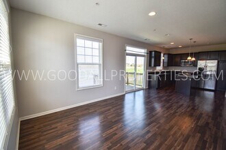 160 80th St in West Des Moines, IA - Building Photo - Building Photo