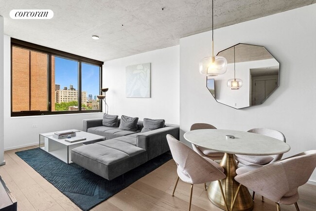 196 Orchard St in New York, NY - Building Photo - Building Photo