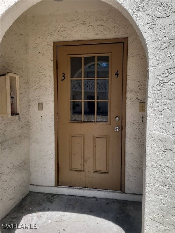 property at 622 SE 13th Ct