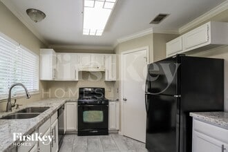 12123 Flaxen Dr in Houston, TX - Building Photo - Building Photo