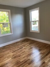 383 Center St in Meriden, CT - Building Photo - Building Photo