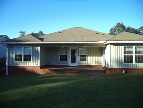 2820 Brad Way in Enterprise, AL - Foto de edificio - Building Photo
