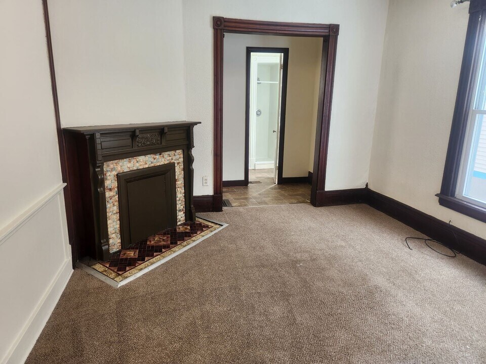 104 Boardman St in Rochester, NY - Building Photo