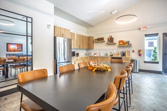 Summit Vista in Port Orchard, WA - Building Photo - Interior Photo