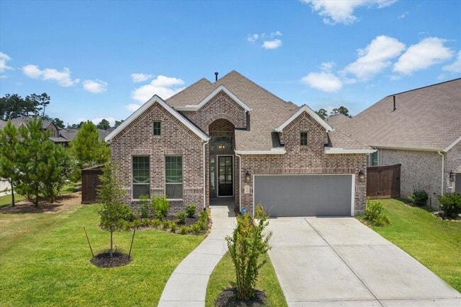 property at 12303 Woodnote Ln