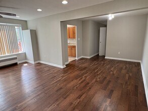 2311 Altamont Pl SE in Washington, DC - Building Photo - Building Photo