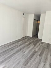 Magnolia View Apartments in Sherman Oaks, CA - Building Photo - Building Photo