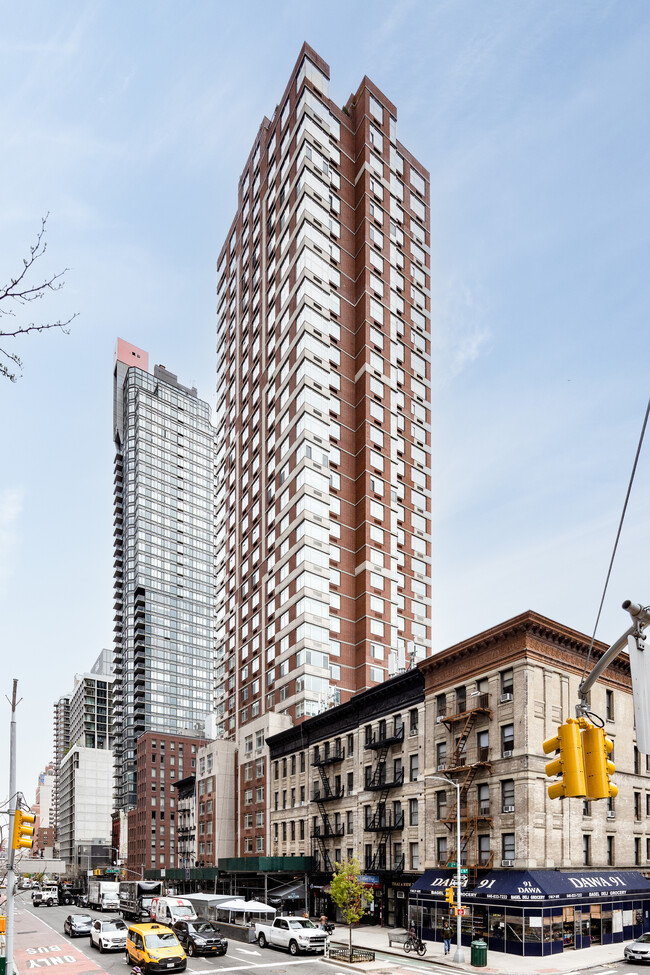 Chartwell House in New York, NY - Building Photo - Building Photo