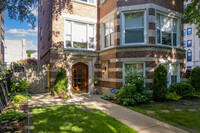 5120 S Kenwood Ave in Chicago, IL - Foto de edificio - Building Photo