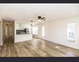 2634 W 28th St in West Palm Beach, FL - Building Photo - Building Photo