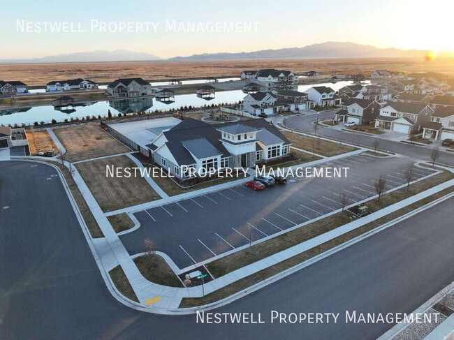 1508 Waterfront Dr in Syracuse, UT - Building Photo - Building Photo