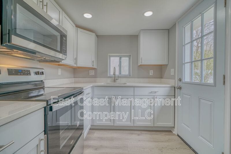 1537 Mitchell Ln in Aberdeen, MD - Building Photo