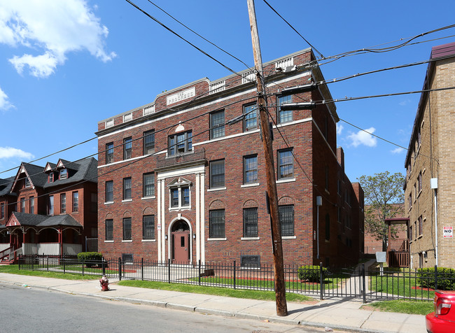 167 Seymour St in Hartford, CT - Building Photo - Building Photo