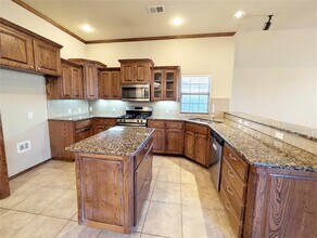 609 Sally Ct in Moore, OK - Building Photo - Building Photo