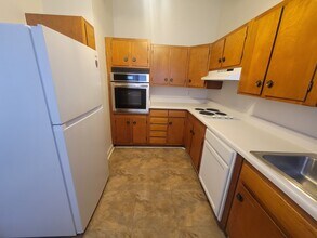 1637 Wright Ln in Virginia Beach, VA - Building Photo - Building Photo