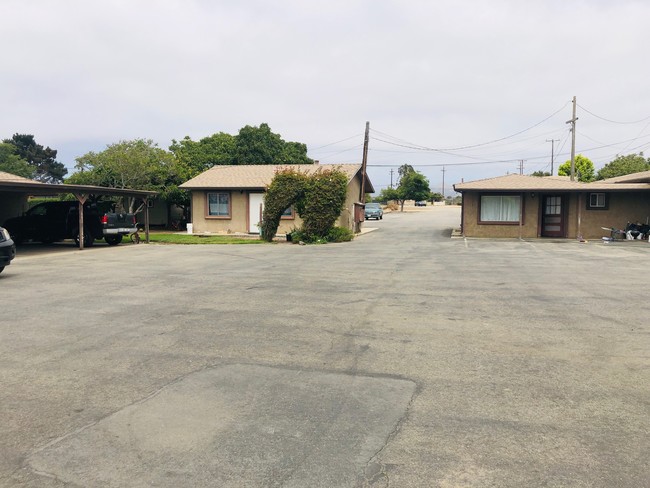 11600 Schoch Rd in Salinas, CA - Building Photo - Building Photo