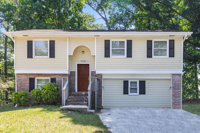 property at 1774 Camperdown Cir