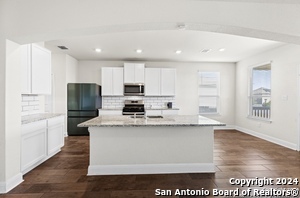 4054 Copper Gate in Bulverde, TX - Building Photo - Building Photo