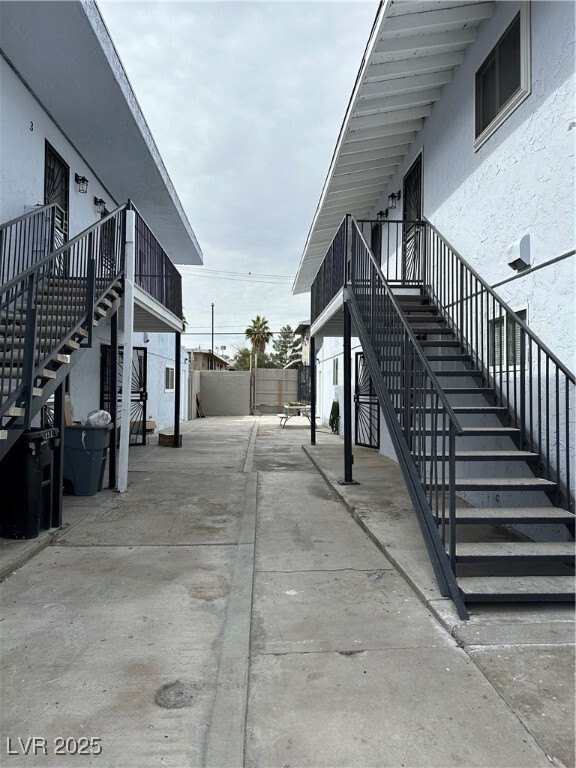 property at 621 N 11th St