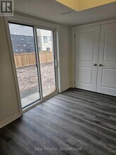 18 Reid Ave N in Hamilton, ON - Building Photo - Building Photo