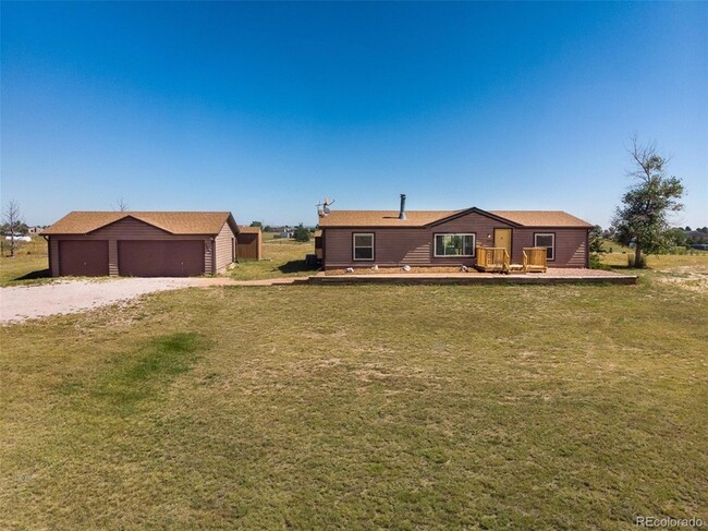 property at 5695 Peerless Farms Rd