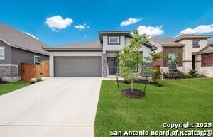 12106 Casparis in San Antonio, TX - Building Photo