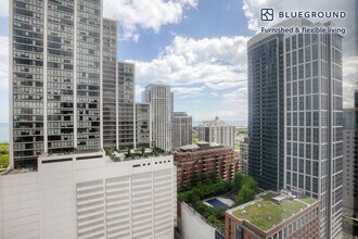 1212 S Michigan Ave in Chicago, IL - Foto de edificio - Building Photo